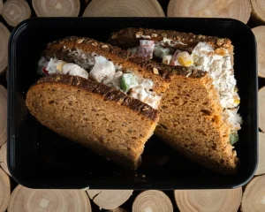 CHICKEN PROTEIN SANDWICH